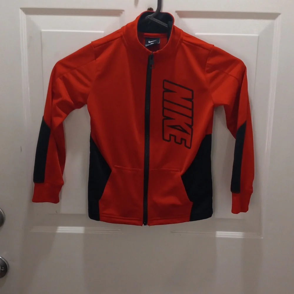Nike Red & Black Zipper Front Jacket Size 5 Childs